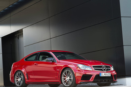 2012奔驰C63AMG