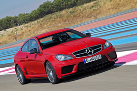 2012奔驰C63AMG