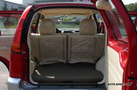 1.3L众泰2008内饰