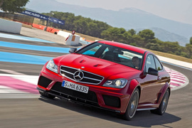 2012奔驰C63AMG