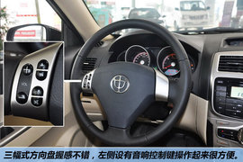 2011款中华骏捷FSV新锐版1.5AT豪华型到店实拍