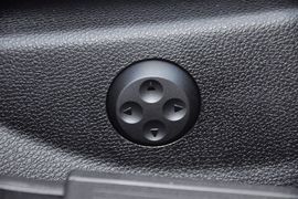 2011款奔驰C200时尚旅行版