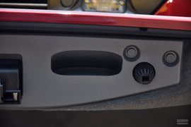 2011款奔驰SL300