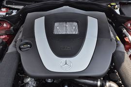 2011款奔驰SL300
