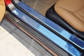 2011款奔驰SL300