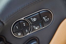 2011款奔驰SL300