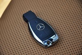 2011款奔驰SL300