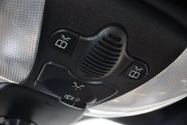 2011款奔驰SL300