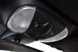2011款奔驰SL300