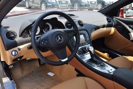 2011款奔驰SL300