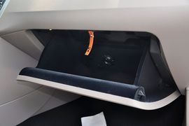 2012款大众全新迈腾