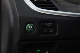 2017款东风本田杰德210TURBO