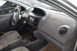 2010款英伦金刚1.5L手动无敌型实拍