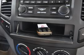 2010款英伦金刚1.5L手动无敌型实拍