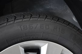 2010款英伦金刚1.5L手动无敌型实拍