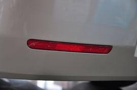 2010款英伦金刚1.5L手动无敌型实拍