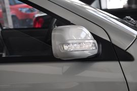2010款英伦金刚1.5L手动无敌型实拍