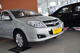 2010款英伦金刚1.5L手动无敌型实拍
