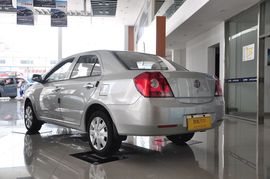 2010款英伦金刚1.5L手动无敌型实拍