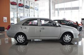 2010款英伦金刚1.5L手动无敌型实拍