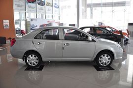 2010款英伦金刚1.5L手动无敌型实拍