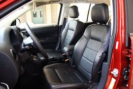 2011款Jeep新指南者2.4L