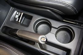 2011款Jeep新指南者2.4L
