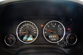 2011款Jeep新指南者2.4L