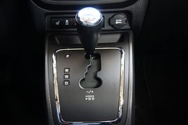 2011款Jeep新指南者2.4L