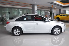 2011款雪佛兰科鲁兹
