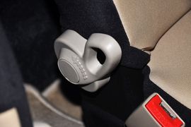 2011款全球鹰熊猫