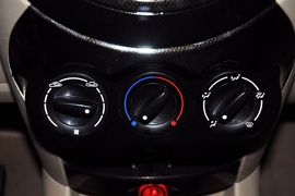 2011款全球鹰熊猫