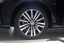 一汽-大众全新迈腾杭州试驾