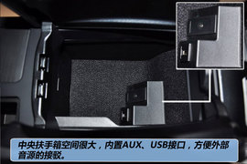 2011款奔驰C200豪华运动旅行版到店实拍