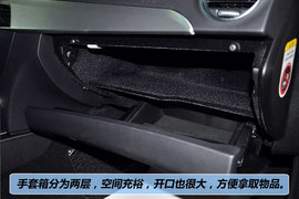 2011款奔驰C200豪华运动旅行版到店实拍