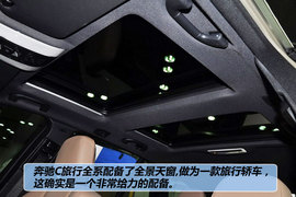 2011款奔驰C200豪华运动旅行版到店实拍