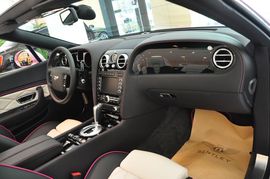宾利欧陆GTC