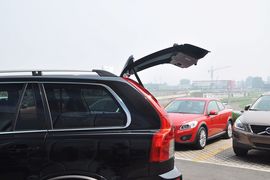 2011款沃尔沃XC90