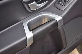 2011款沃尔沃XC90