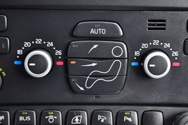 2011款沃尔沃XC90