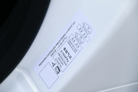 2017款雪铁龙全新爱丽舍1.6L