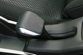 2017款雪铁龙全新爱丽舍1.6L