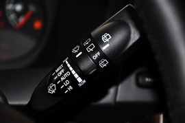 2011款荣威W5