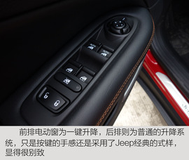 全新Jeep指南者到店实拍