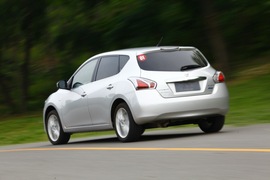 2011款日产骐达1.6T