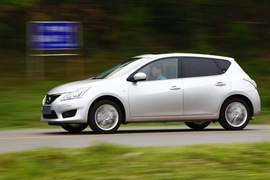 2011款日产骐达1.6T