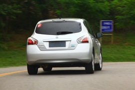 2011款日产骐达1.6T