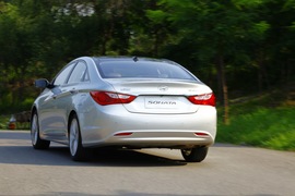 2011款现代索纳塔八