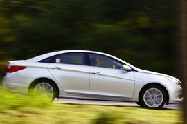 2011款现代索纳塔八