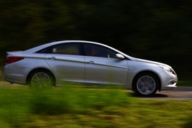 2011款现代索纳塔八